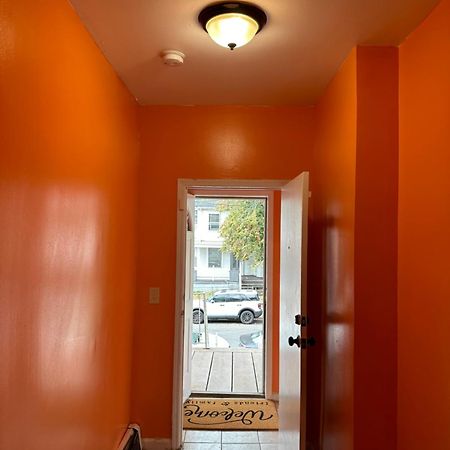 Fidelia Garnet Room, Queen Bed Minutes From Newark Liberty International Airport And Newark Penn Station Esterno foto
