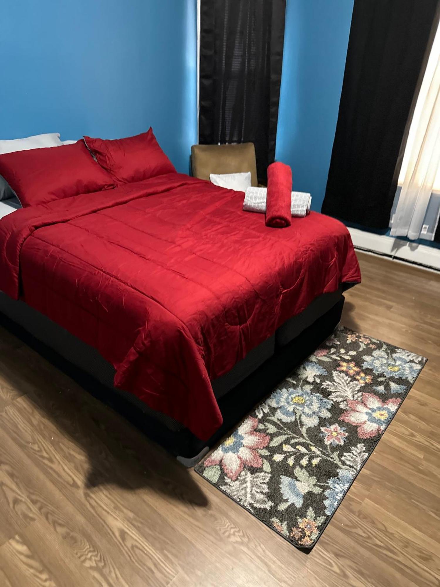 Fidelia Garnet Room, Queen Bed Minutes From Newark Liberty International Airport And Newark Penn Station Esterno foto